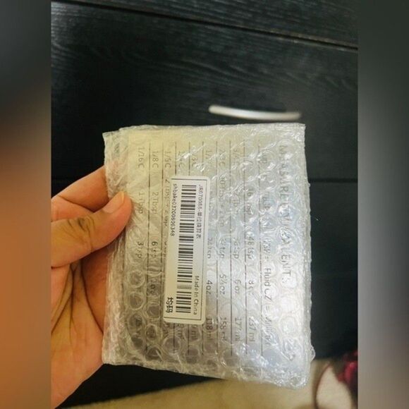 Stainless Steel Measure Equivalents Magnet, new in a package - Picture 4 of 7